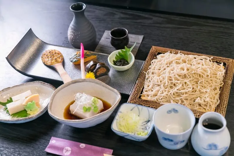 深大寺でしか飲めない地ビール「深大寺ビール」をほろ酔いセットでどうぞ